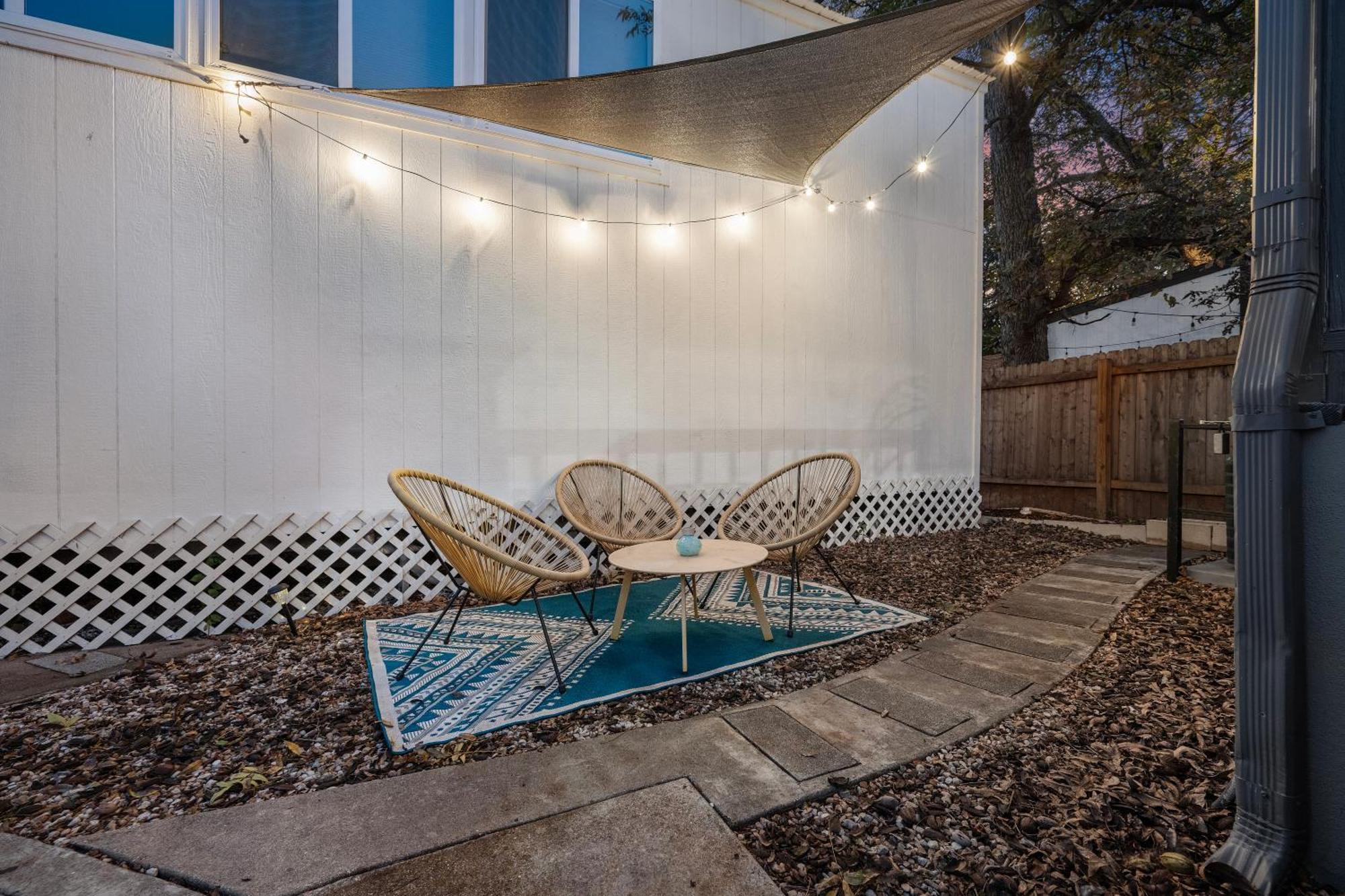 Stylish, Artsy Bungalow Central Eastside Austin Zewnętrze zdjęcie